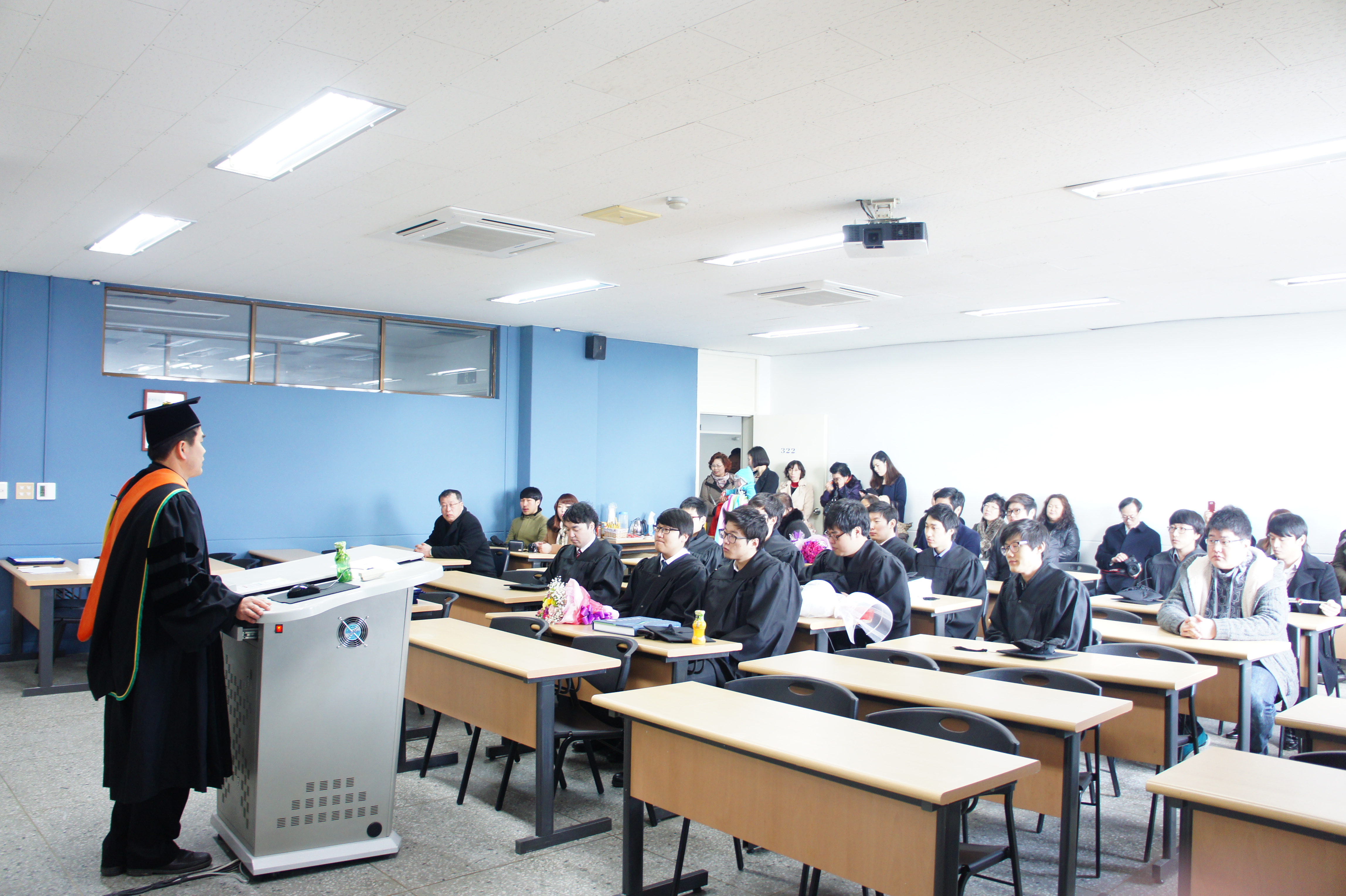 2013년도 졸업식입니다.