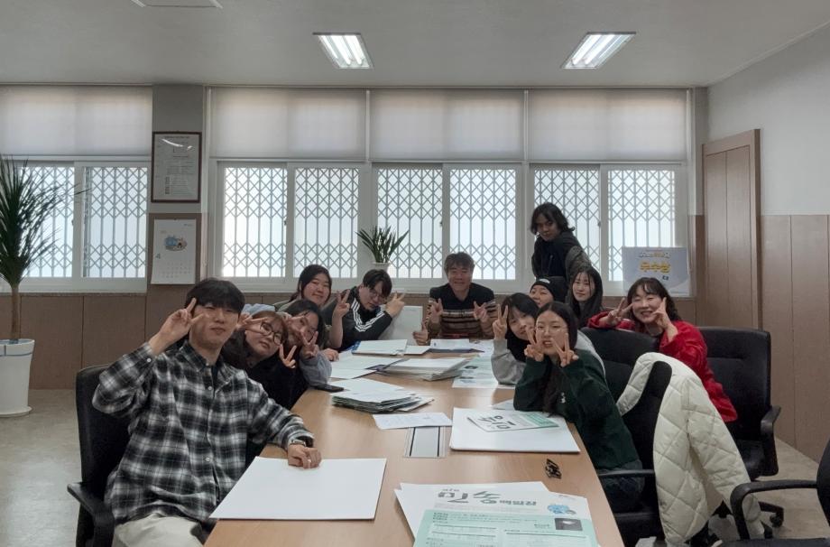 제7회 민송백일장 포스터 전국 고교배부 작업